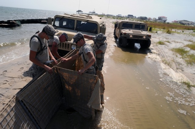 Three States Draw Down Guard's Oil Spill Response