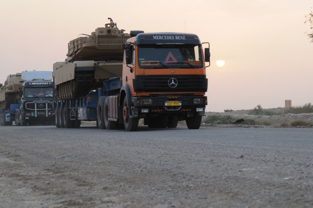 Tanks delivered to Iraqi Army