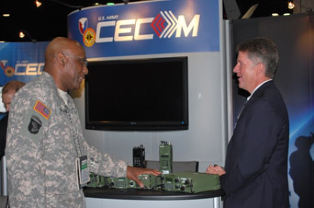 CECOM participates in LandWarNet 2010