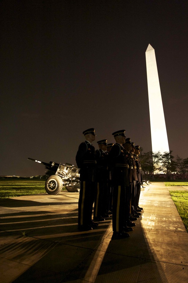 Over 5,000 attend Overture 1812 Concert at the Sylvan Theater on the Washington Monument Grounds