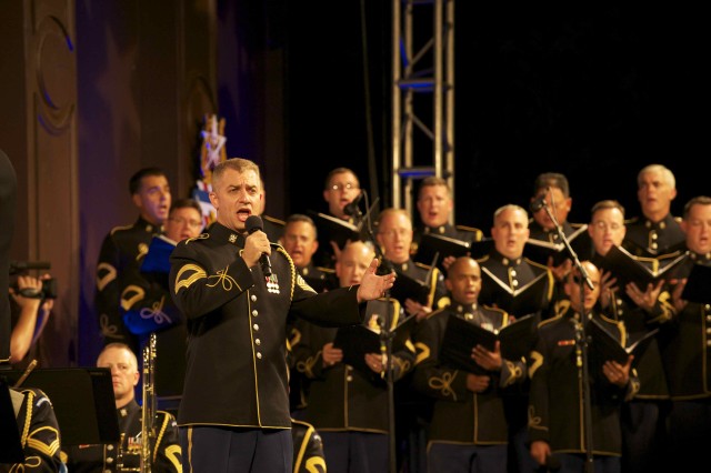 Over 5,000 attend Overture 1812 Concert at the Sylvan Theater on the Washington Monument Grounds