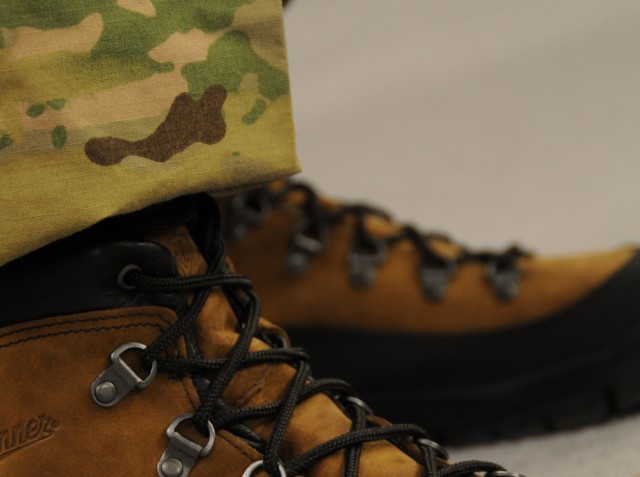 Fort Polk Soldiers first active BCT issued MultiCam ACUs