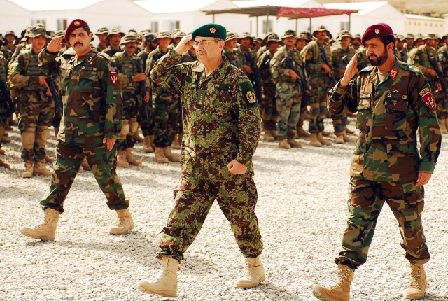 Afghan Generals Honor Newly-Graduated Commandos
