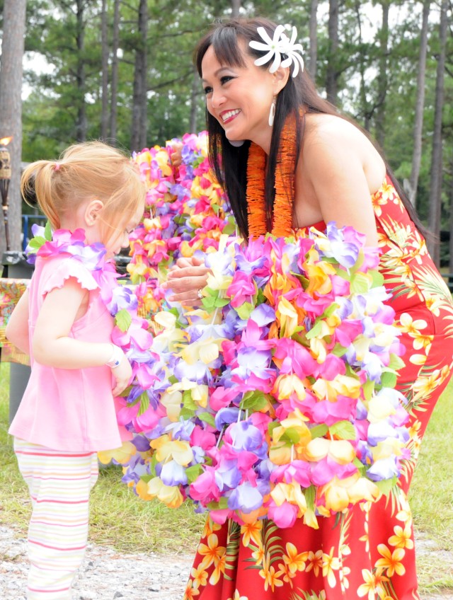 Rockin&#039; Rucker&#039;s names talent show winners at luau