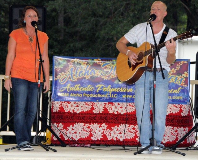 Rockin&#039; Rucker&#039;s names talent show winners at luau