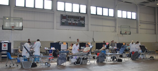 Employee saves more than 280 lives donating blood