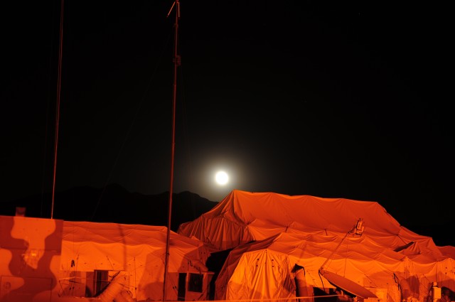 Moon rising over 5th BDE, 1st AD at White Sands Missile Range