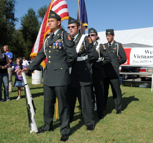 Akin speaks at Vine Grove&#039;s Vietnam Veterans ceremony