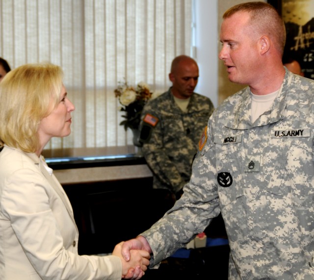 Senator pays visit to Fort Drum
