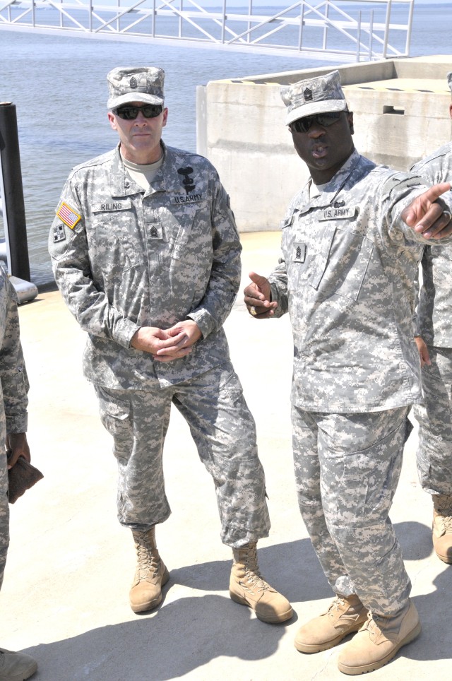 Command Sgt. Maj. Ronald Riling, U.S. Army Forces Command, visits Resolute Warriors