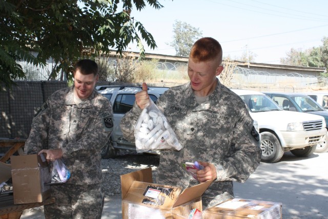 North Carolina communities support Fort Bragg brigade, bring joy to Soldiers