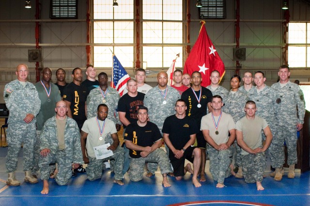 MDW combatives grapple on Ft. Belvoir