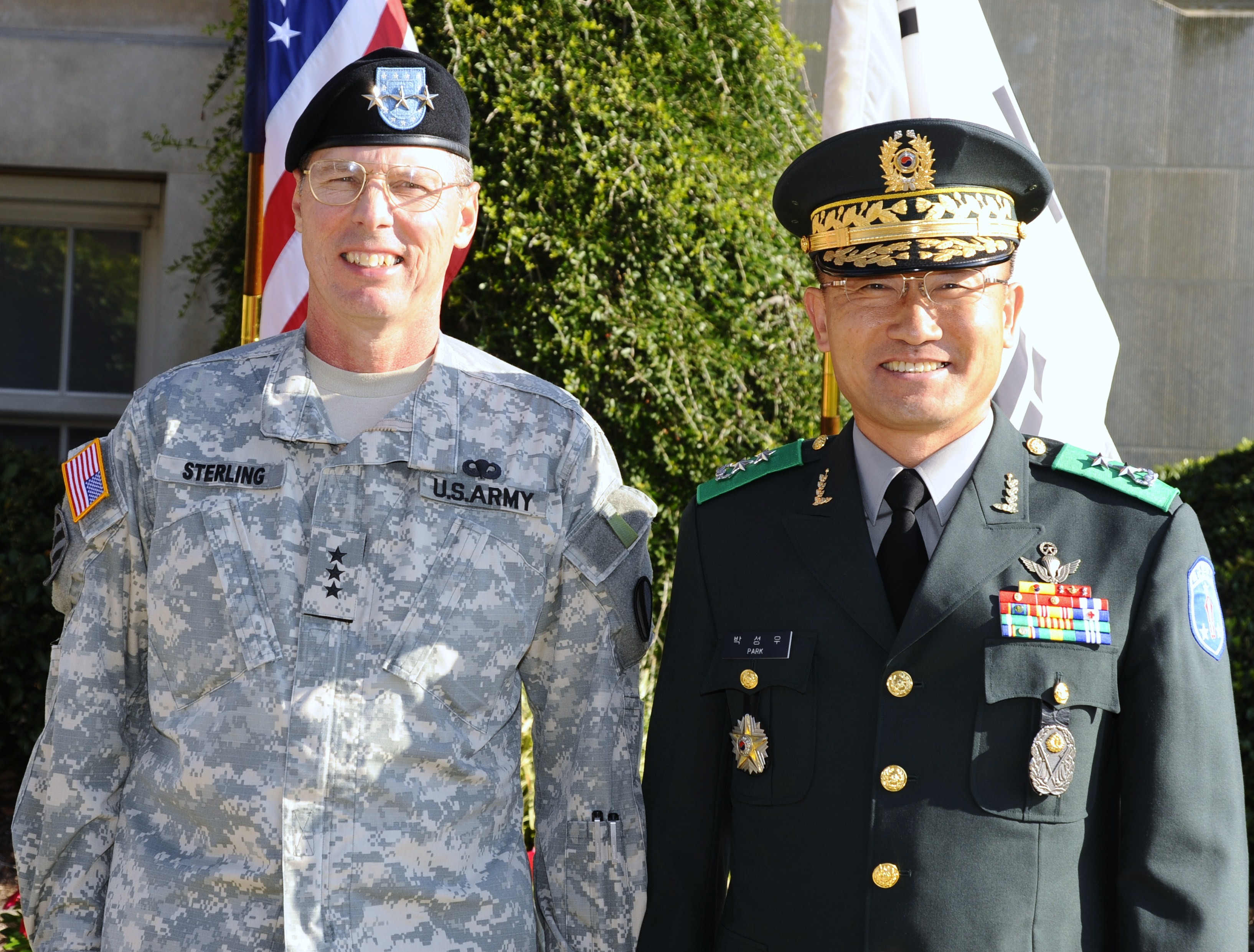 Chief of Korean Army training and TRADOC leaders focus on partnership ...