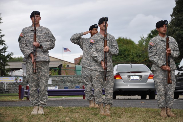 Guardsmen provide honor to the arsenal