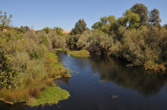 Corps&#039; New Hogan Lake hosts river education day