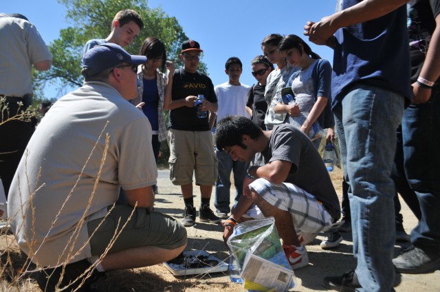 Corps&#039; New Hogan Lake hosts river education day