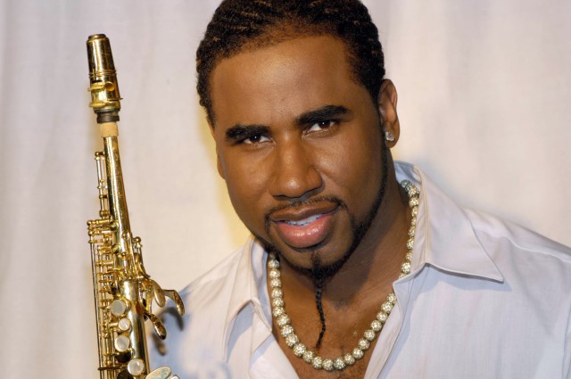 Smooth Grooves Tour headed to troops in Germany, Italy