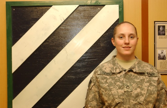 Pfc. Nanalee Litzsinge