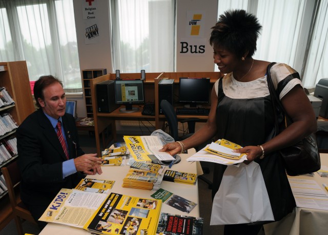 USAG Brussels Information Fair draws more than 300