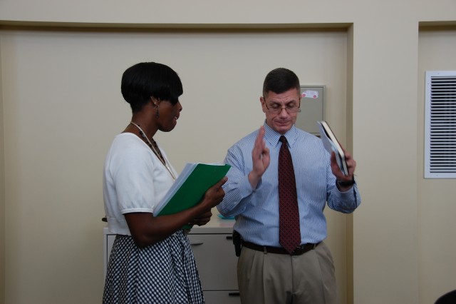 &quot;Plug and Play&quot; - FORSCOM, USARC Forward Team Lays Foundation for Smooth BRAC Relocation