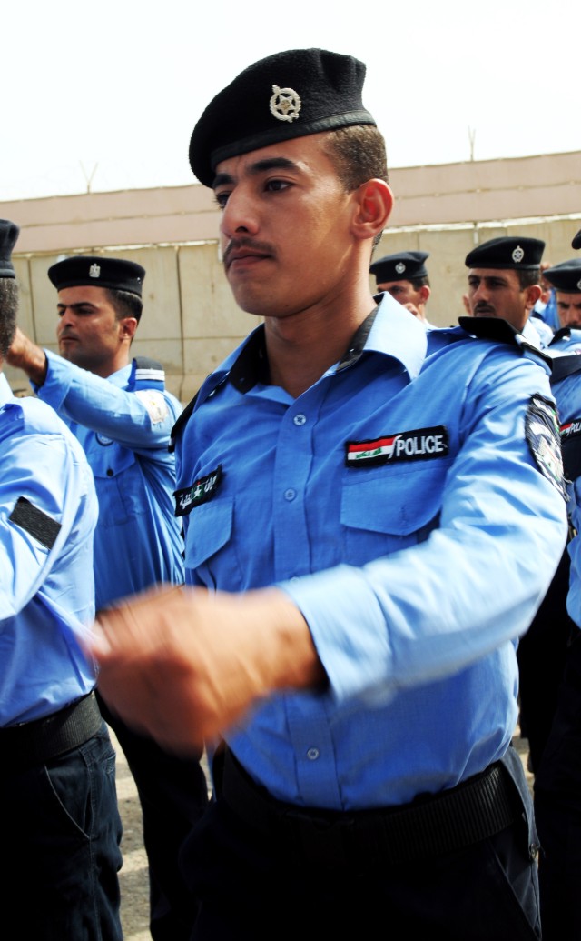 Baghdad River Patrol adds 40 graduates to its ranks