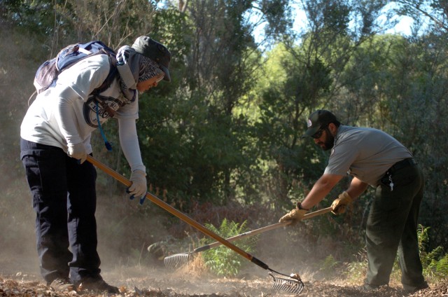 Corps parks and volunteers celebrate, improve public lands