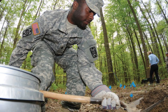 Digging for clues: Mortuary Affairs meets forensic science