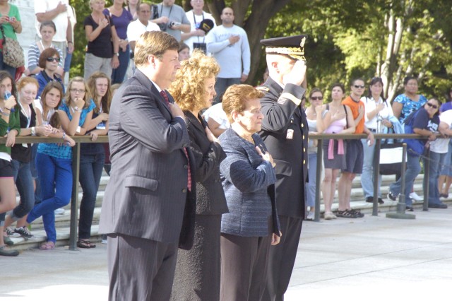 Widow of the youngest Infantryman on Omaha Beach lays wreath at Tomb of the Unknowns