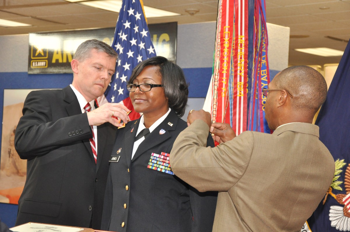 Breaking barriers, making history | Article | The United States Army