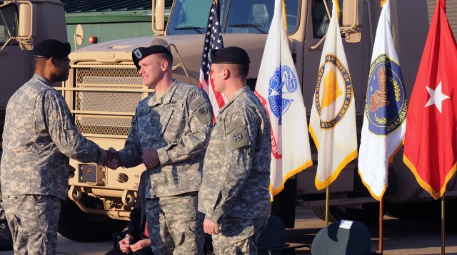 M915A5 Equipping Ceremony 