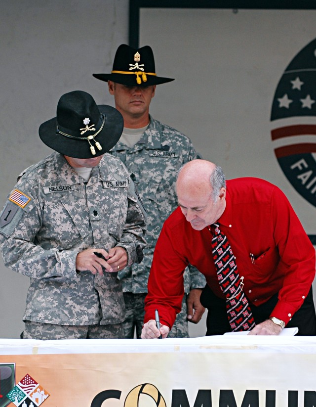 Fort Riley continues partnership with Clay County, Clay Center through covenant resigning