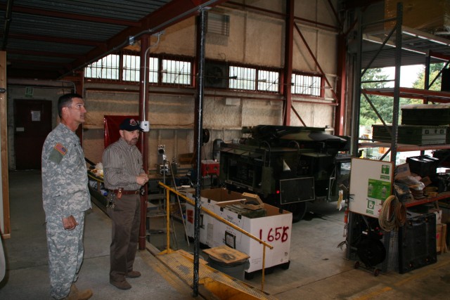 CECOM Commander and logistics staff discuss requirements with units