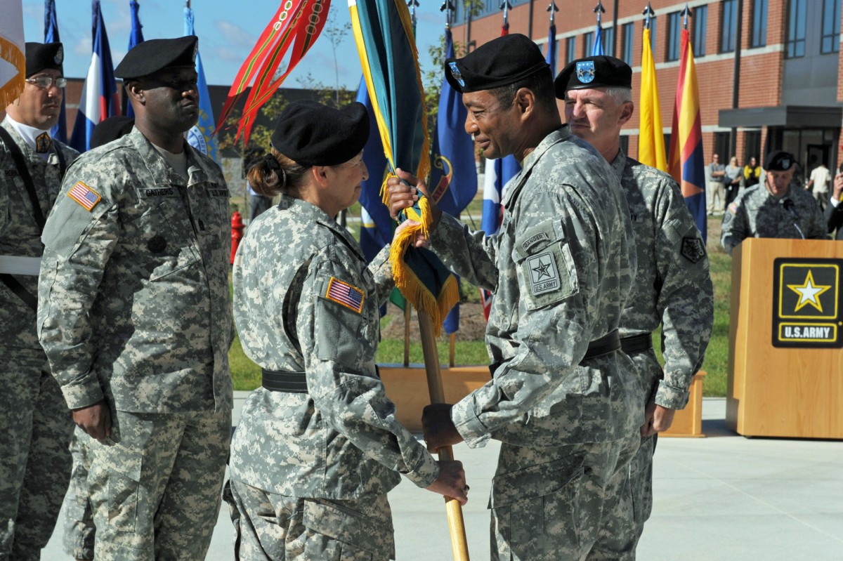 new-hrc-commander-takes-over-at-knox-article-the-united-states-army