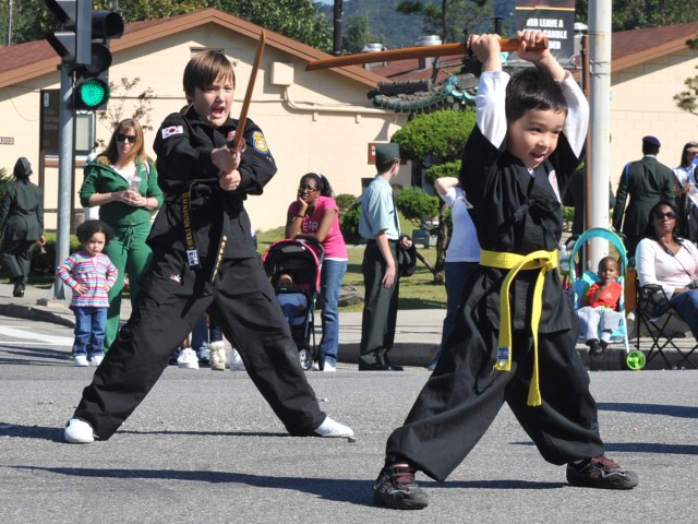 Yongsan community celebrates at annual fall festival
