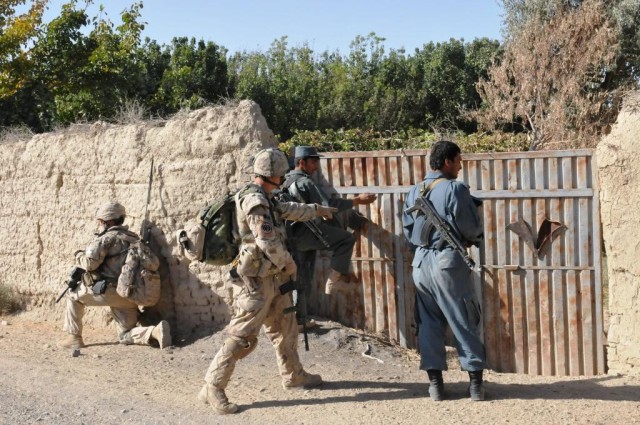 Canadian patrol in Panjwai'i 3