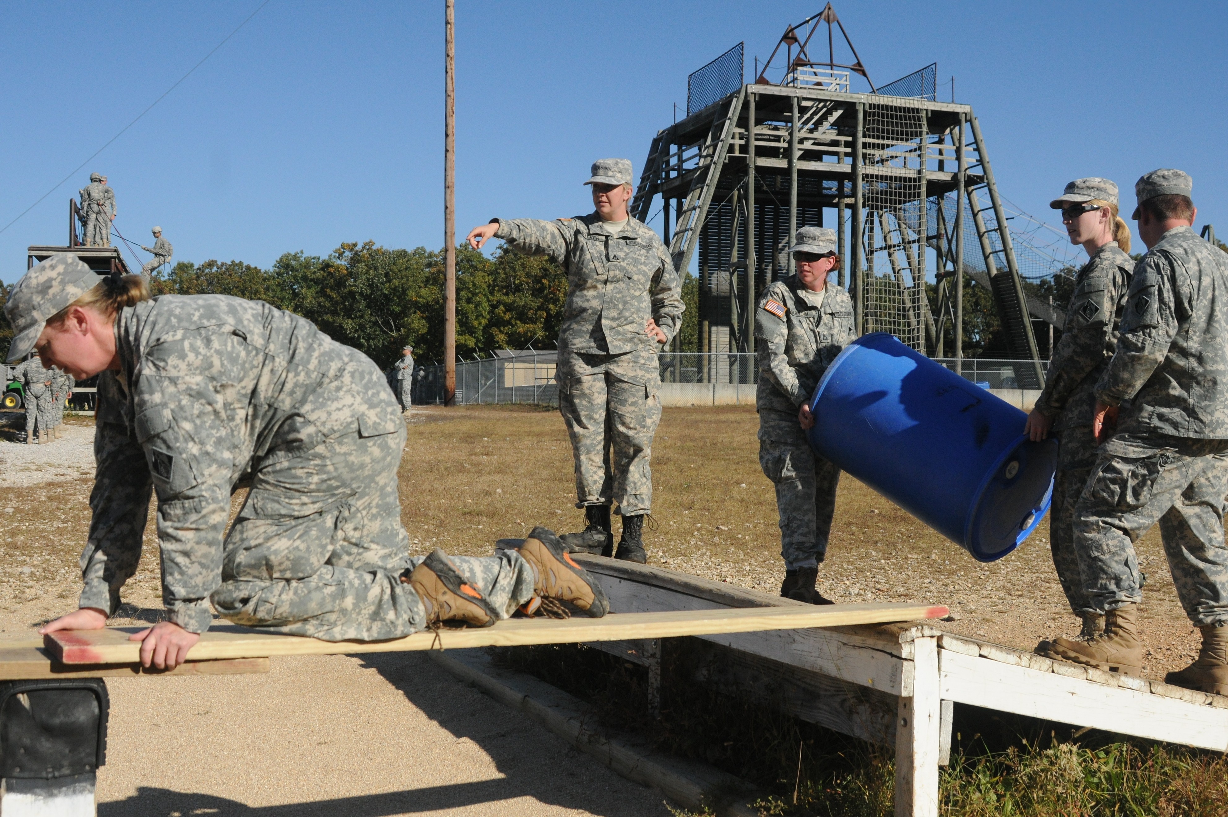 Army Corps Of Engineers Give Civilians Taste Of Military Article The United States Army