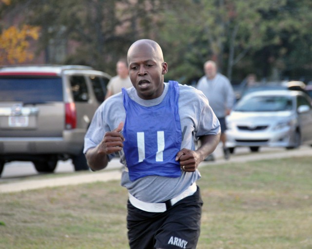&quot;What Right Looks Like&quot; - NEW FORSCOM/USARC Battalion Conducts 1st PT Test