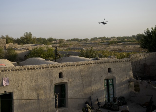 Afghan, U.S. Special Forces clear Kandahar