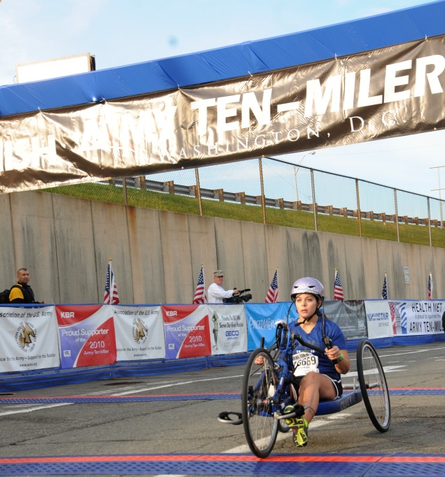 Wounded warriors take awards first time in Ten-Miler