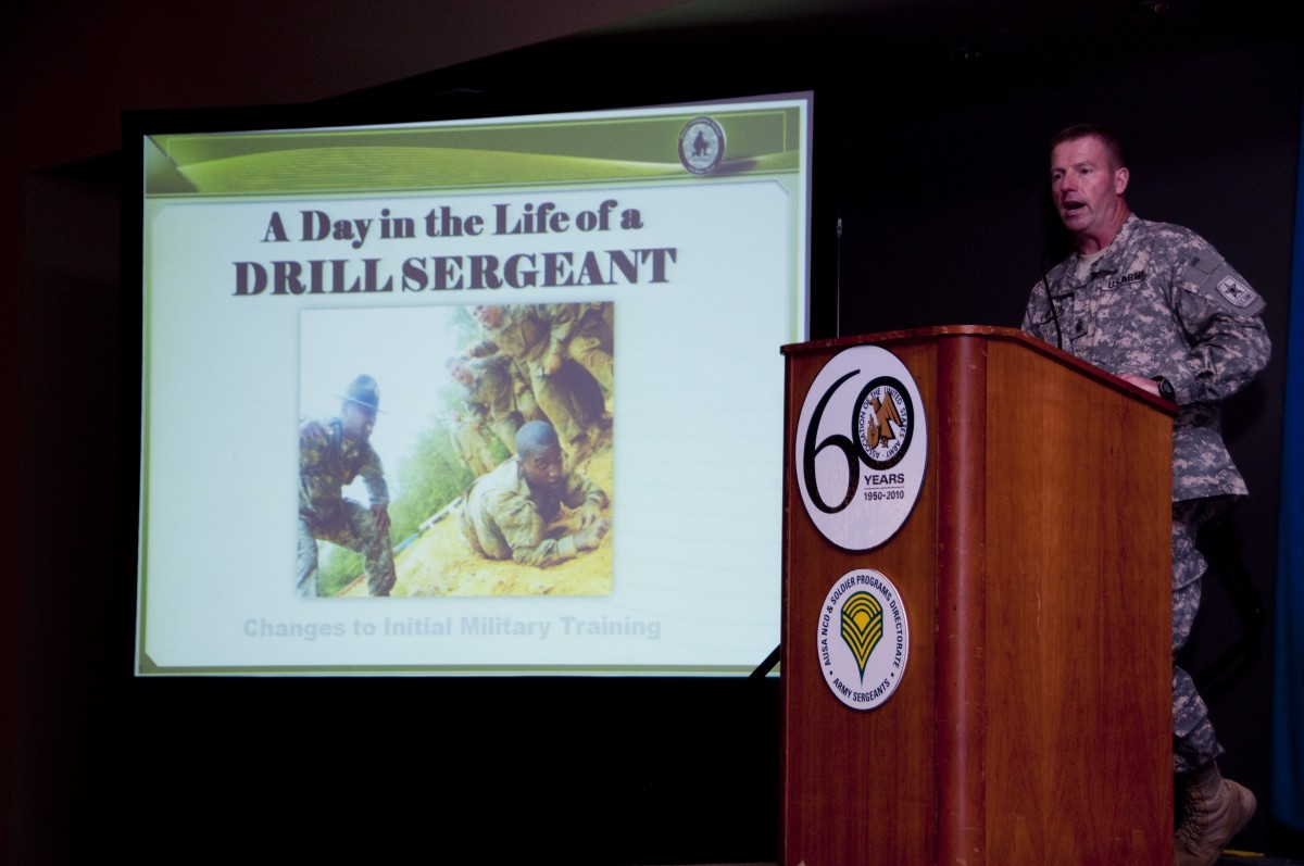 Drill Sergeants Present Basic Combat Training Changes To Ncos Article The United States Army