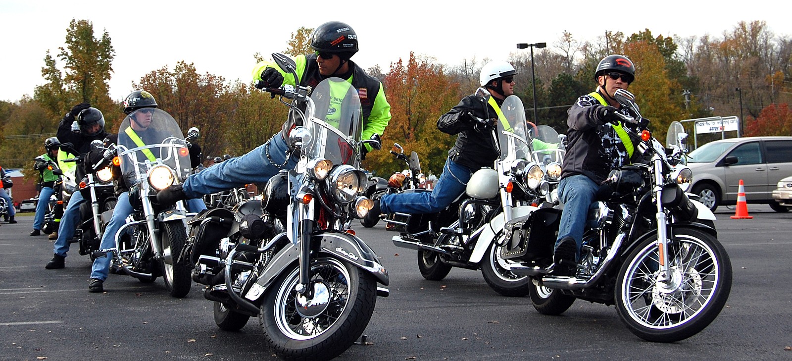 Motorcycle mentors lead autumn ride | Article | The United States Army