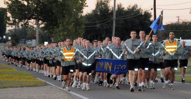 Fort Rucker Soldiers &#039;Run for Will&#039;