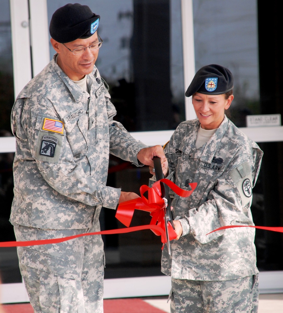 Brooke Army Medical Center opens new primary care clinic | Article