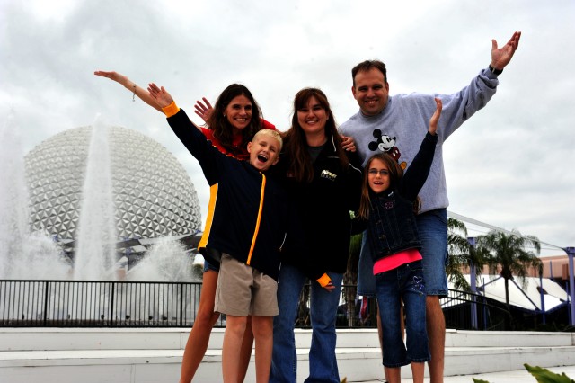 Army's Shades of Green now offers Disney Parks program for military
