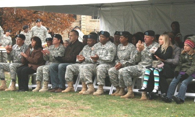 General welcomed, 10 Soldiers retire at Rock Island Arsenal