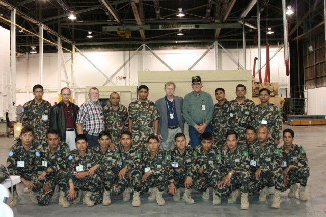Nepalese students receive HMMWV training
