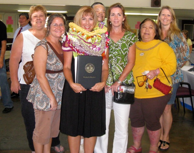 Hale Kula librarian named Central District Teacher of the Year