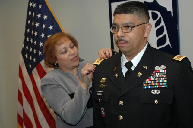 FORSCOM Hispanic warrant officer attains a first in his professional field