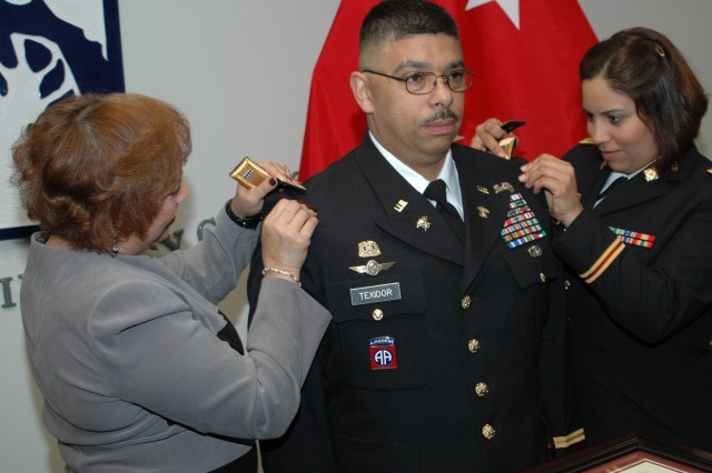 FORSCOM Hispanic warrant officer attains a first in his professional field