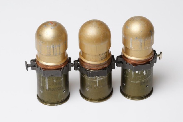 40mm Pivoting Coupling links grenades